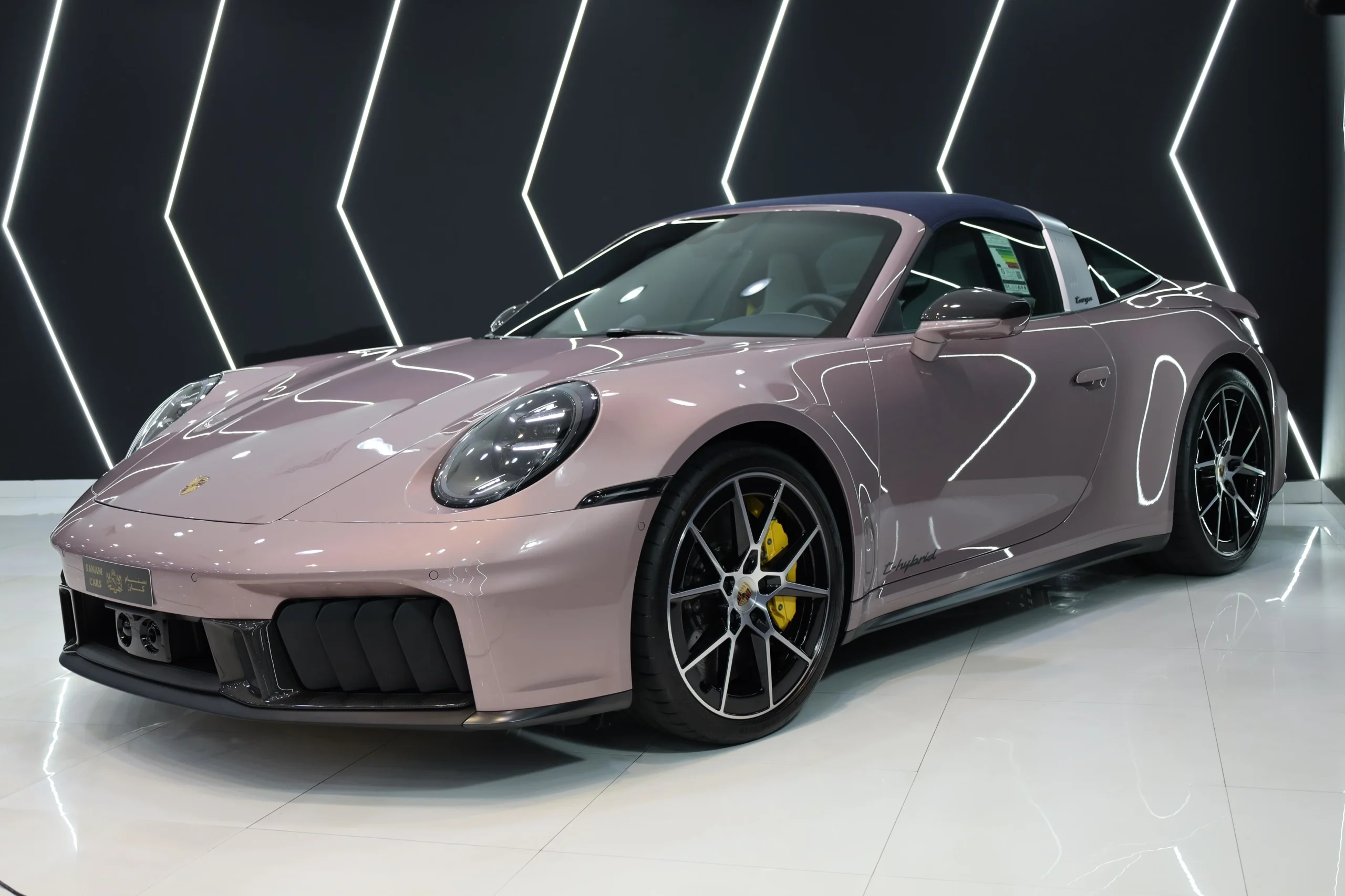 Leasing 911 Targa in Dubai